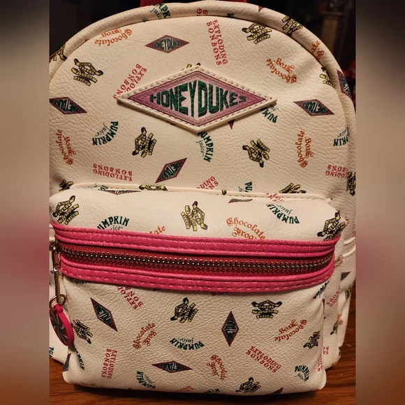 Honeydukes Mini Backpack - Picture 2 of 8